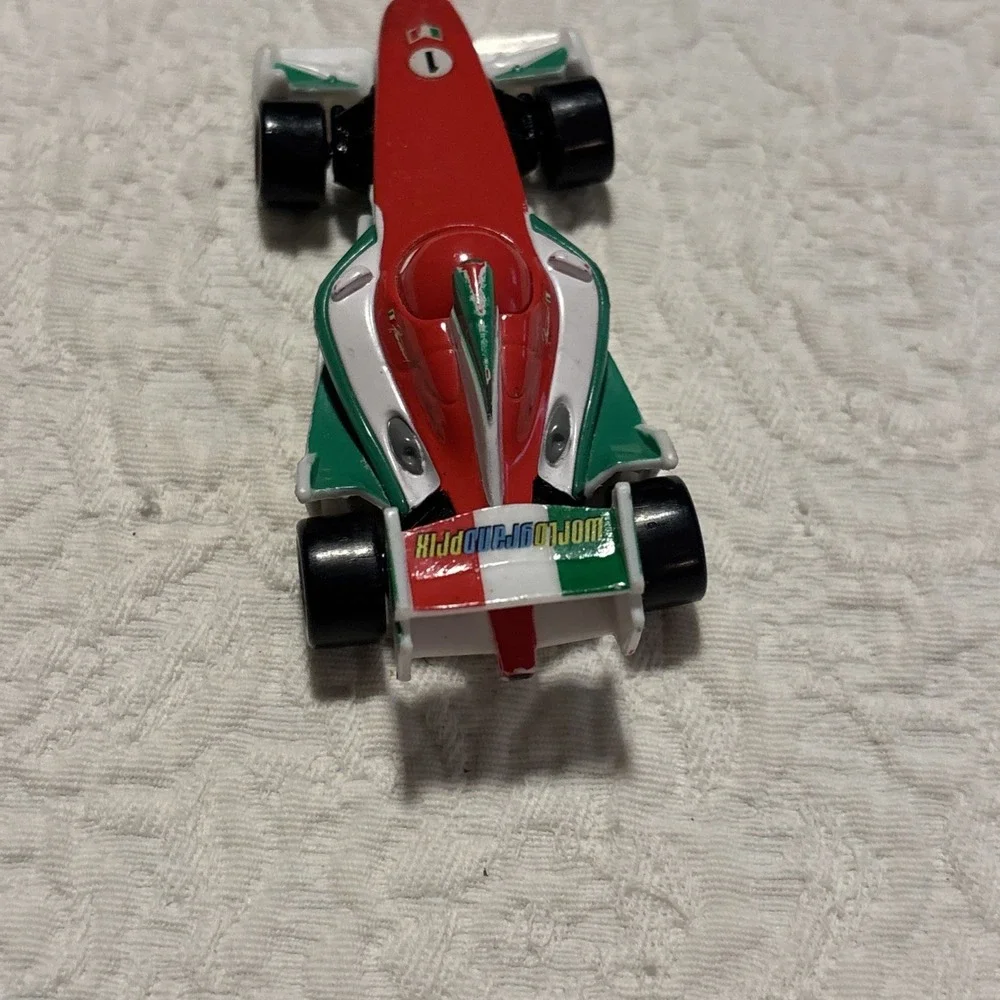 DISNEY PIXAR CARS 2 RACING RED FRANCESCO BERNOULLI.☆ NO PACKAGE☆ USED CONDITION.